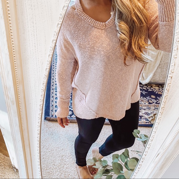 If it Were Me Dusty Pink Cable Knit Sweater- M - Picture 11 of 11